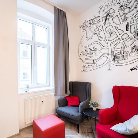 Brno City Apartment Near Malinovskeho Square ภายนอก รูปภาพ