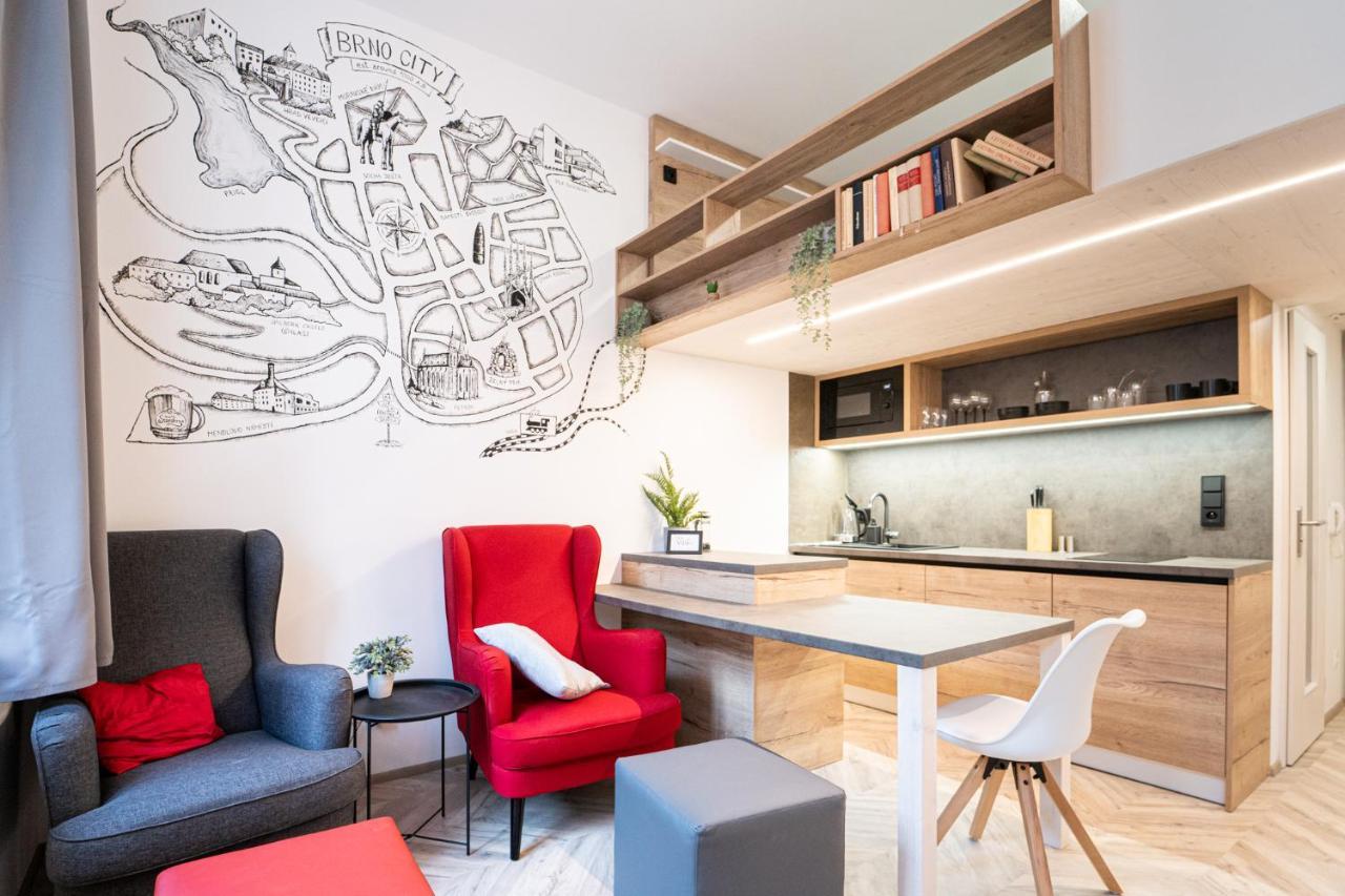 Brno City Apartment Near Malinovskeho Square ภายนอก รูปภาพ